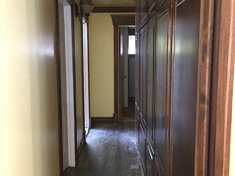 236 S 800 E — Photo 5