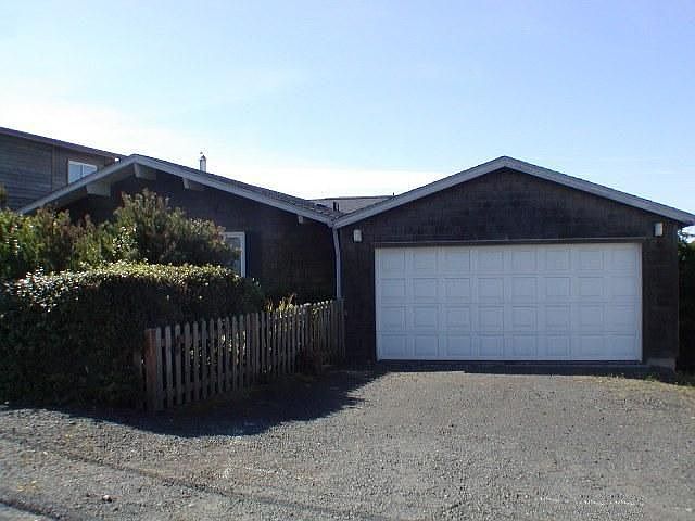 1st image of 5617 NW Jetty Ave