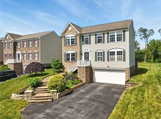 412 Colt Cir, Clinton, PA 15026