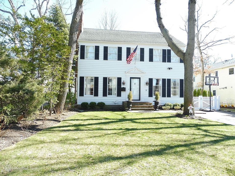 1st image of 11 Washington Ave