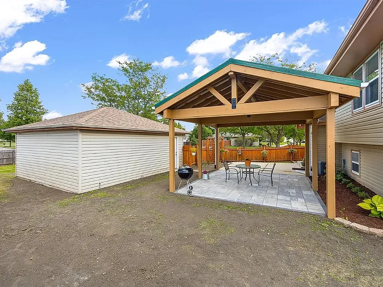 6451 Walter Adamic Ln — Photo 8