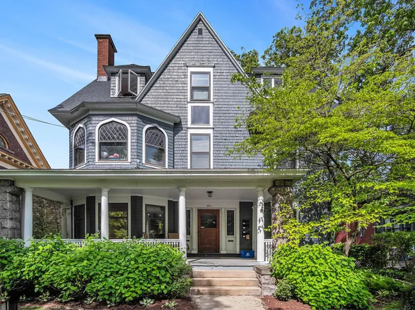 441 Madison Ave SE, Grand Rapids, MI 49503