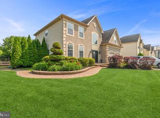 118 Summerbrooke Ct, Sicklerville, NJ 08081