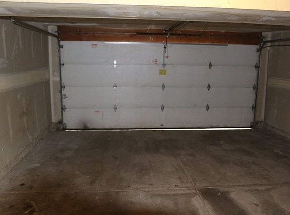 5th image of 808 Hidden Creek Ln