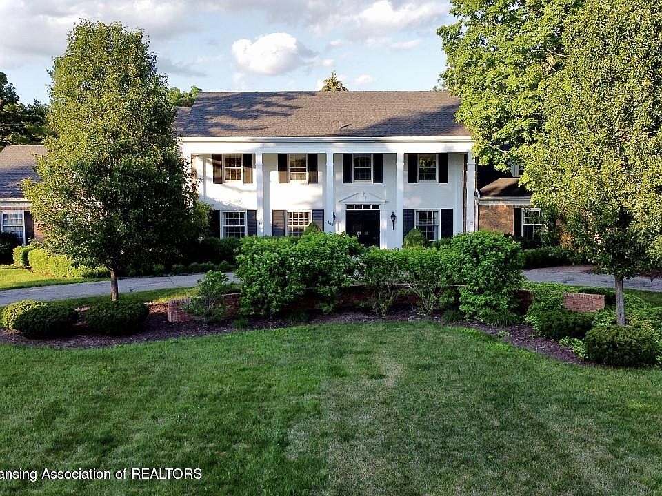 1st image of 363 Walbridge Dr