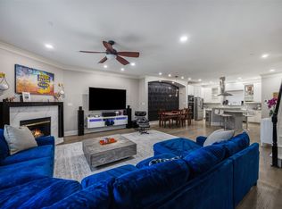 2707 Gaston Ave, Dallas, TX 75226