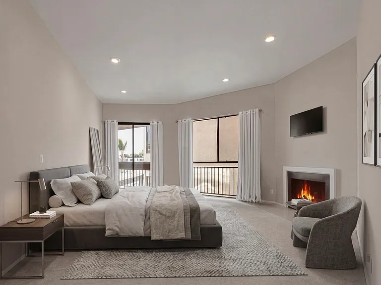11628 Montana Ave #207 — Photo 20