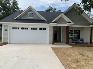 100 Quail Ridge St, Ochlocknee, GA 31773