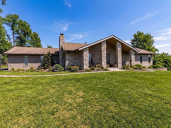 2nd image of 1634 Hine Rd