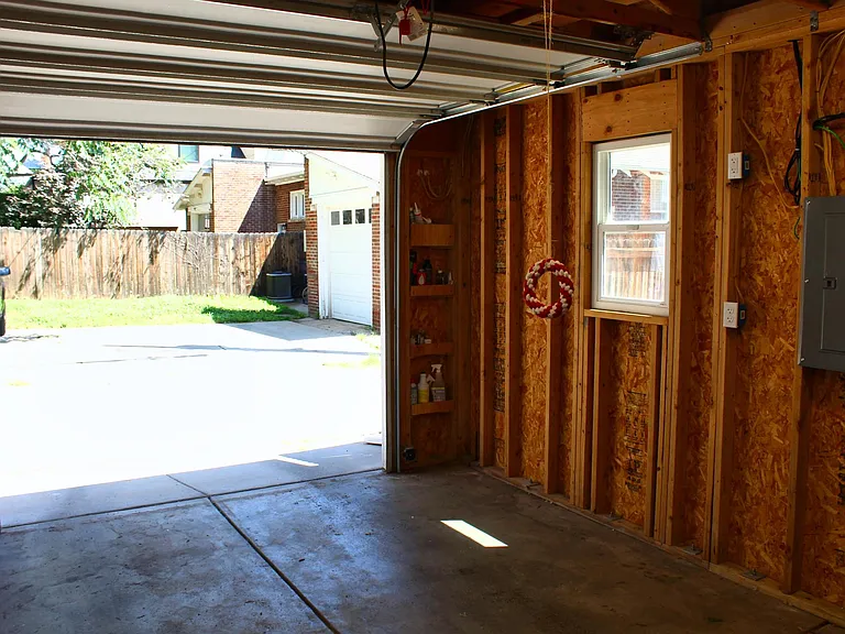 3319 Julian St — Photo 24