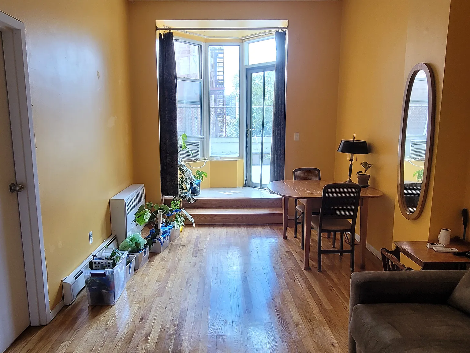 1 bed, 550 sqft, $2,700 — Photo 2