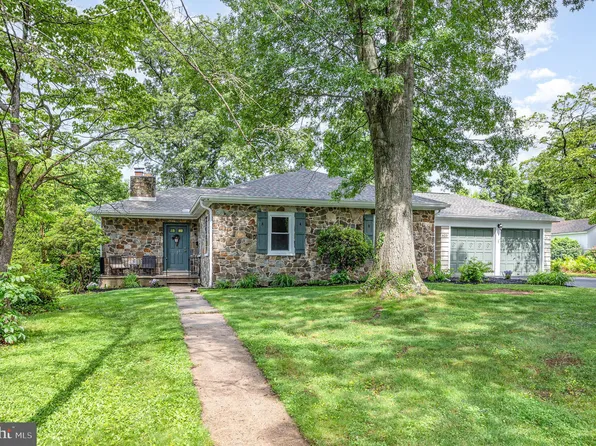 625 Devon Rd, Camp Hill, PA 17011