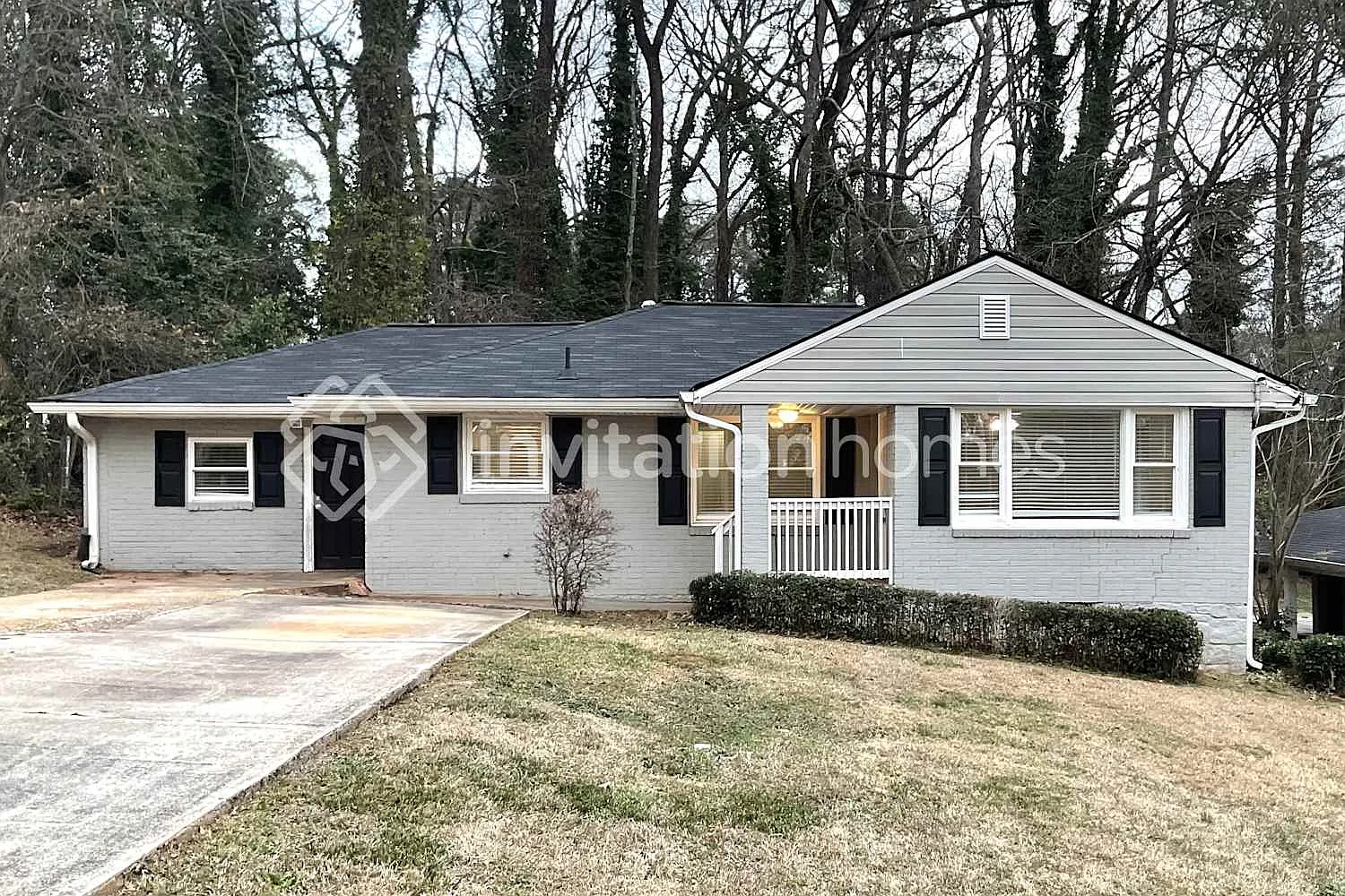 1978 Glendale Dr Decatur, GA 30032 — Photo 1