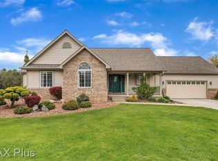 3760 Mitchell Rd, Lapeer, MI 48446