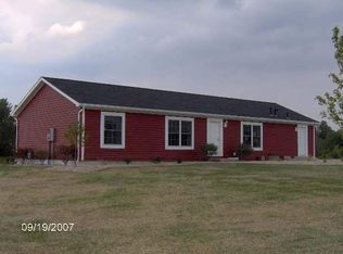 1202 E Portside Dr, Warsaw, IN 46582