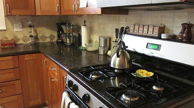 Stainless Steel & Granite