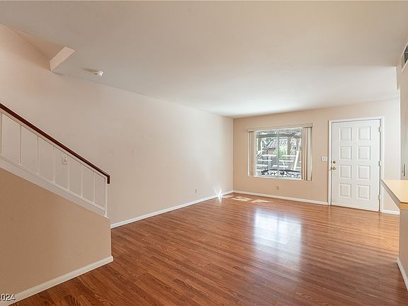 3rd image of 1844 Plum Ct #0