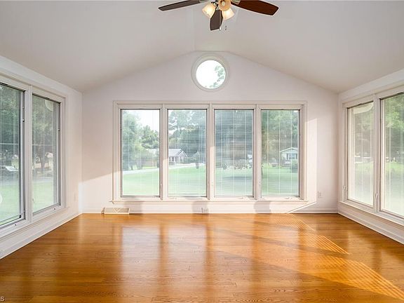 2nd image of 773 Becky Hill Rd
