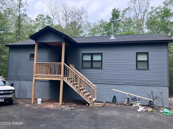 128 Birch Dr, Shohola, PA 18458