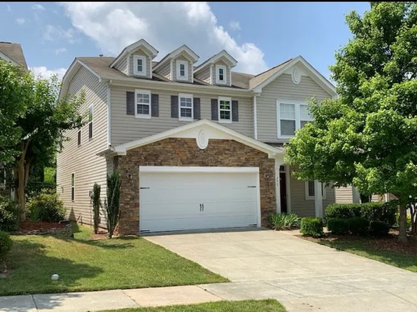 242 Northlands Dr, Cary, NC 27519