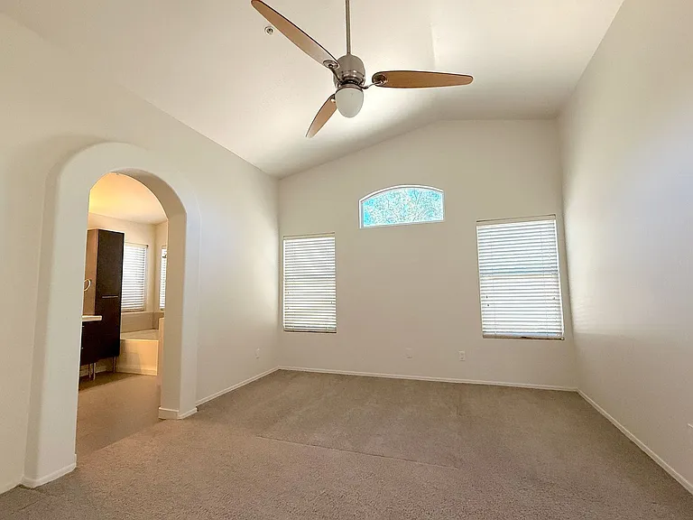 8757 E Avalon Dr — Photo 15