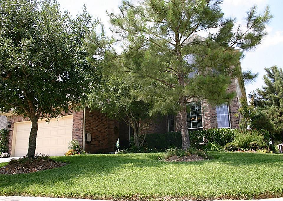 1st image of 26402 Creston Woods Dr