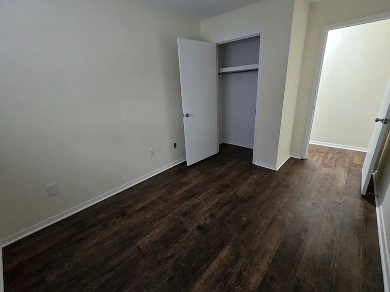 101 Los Palachios Ct — Photo 4