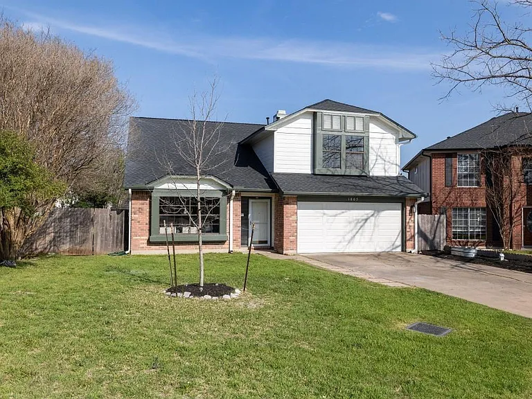 1805 White Oak Cv — Photo 22