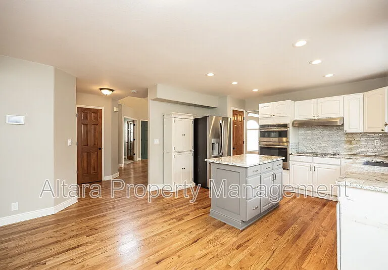 1825 Starstone Ct — Photo 7