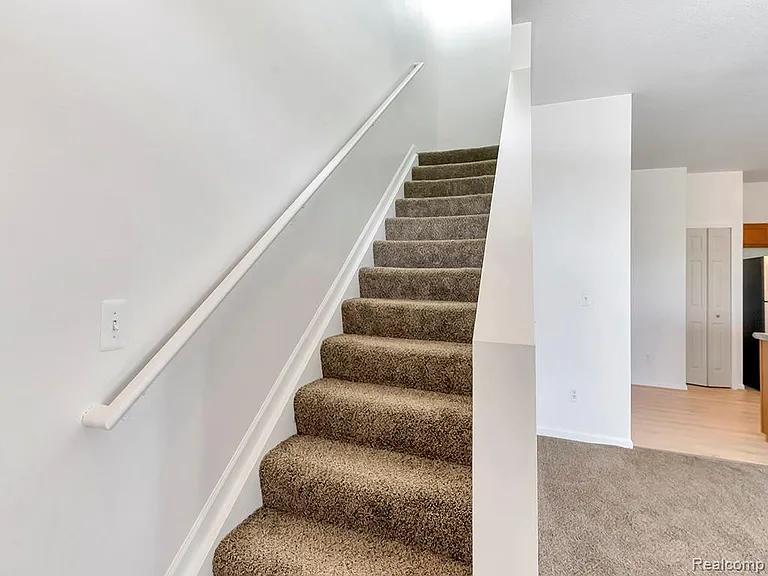 23370 Sunset Rd #23 — Photo 12