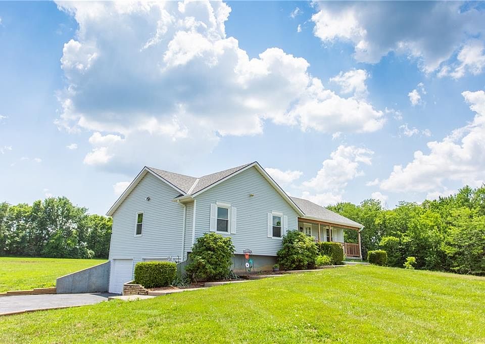 10809 E 240th St, Peculiar, MO 64078 Zillow