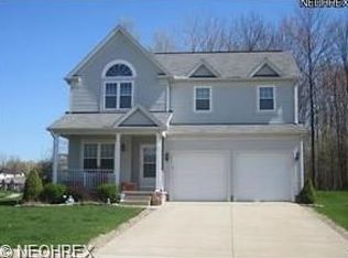 85 Creekside Dr., Garfield Heights, OH 44137