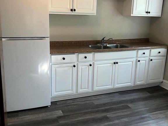 2nd image of 3389 W 125th St #2