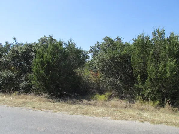 118 Stonebridge Dr, Weatherford, TX 76085