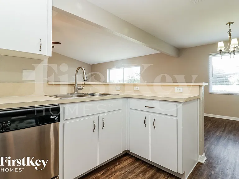 3487 Imperial Manor Way — Photo 7