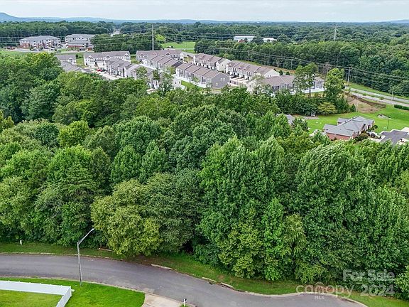 2nd image of 2381 Osprey Ct