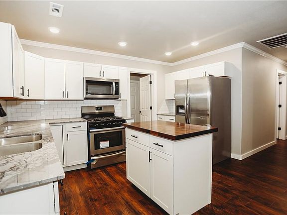 4th image of 5569 W Persimmon St
