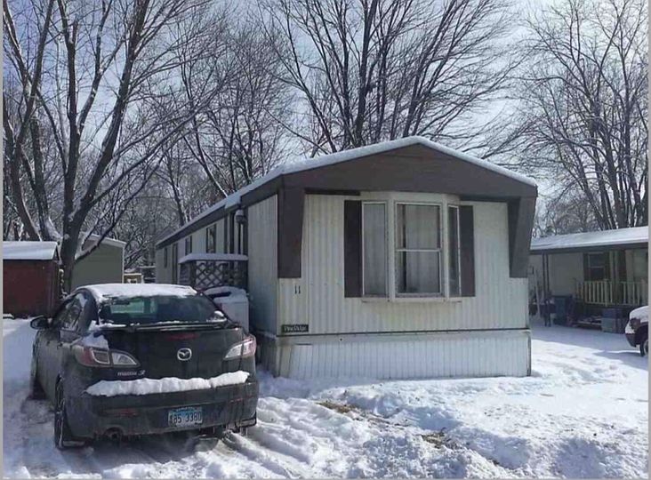1st image of 11 Berry Ln
