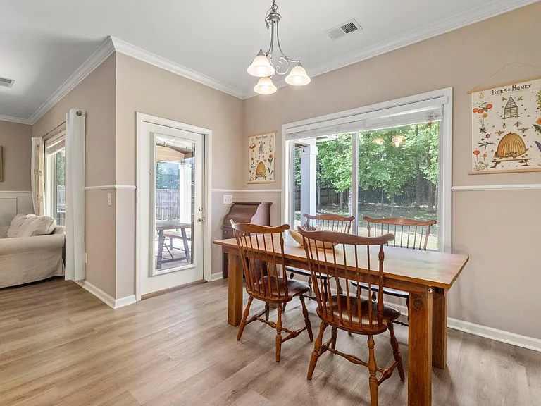 2243 Turnbury Ln — Photo 12