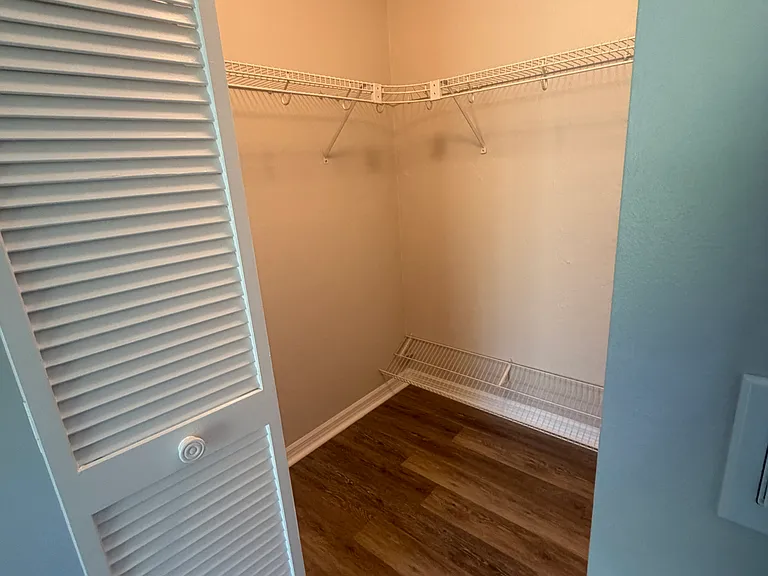 9305 Cobbler Ln — Photo 4