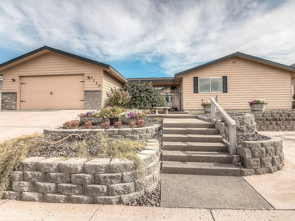 1st image of 1120 Reo Dr