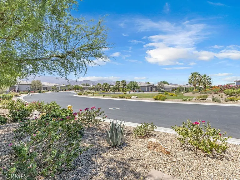 50880 Monterey Canyon Dr — Photo 24