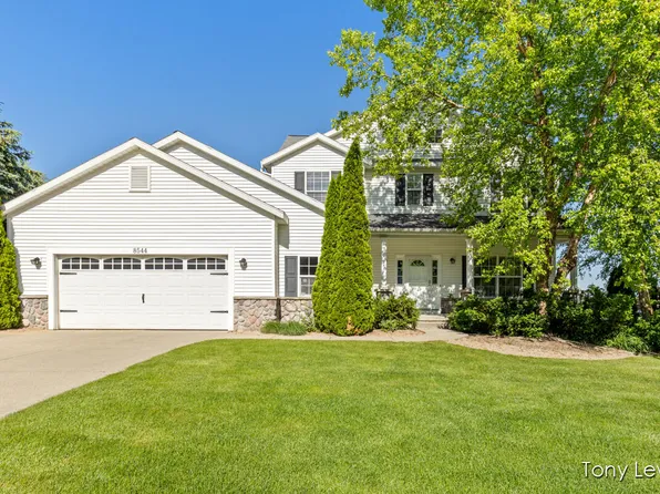 8544 Rainbows End Rd SE, Caledonia, MI 49316