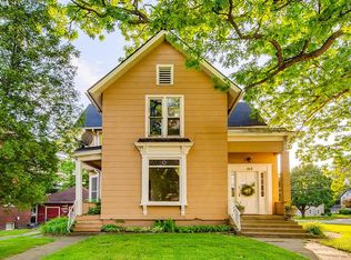 168 Hill Ave, Elgin, IL