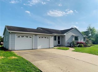 6331 Ridgeview Ave, Monongahela, PA 15063