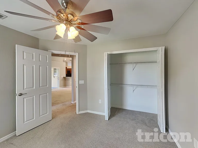 10752 Carloway Hills Dr — Photo 13