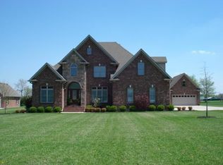 335 Hunters Landing Dr, Manchester, TN 37355