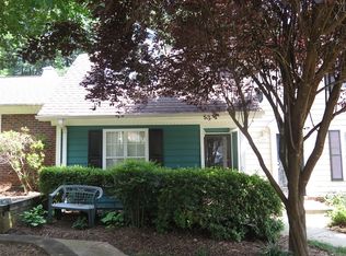 122 Assembly Ct, Cary, NC 27511