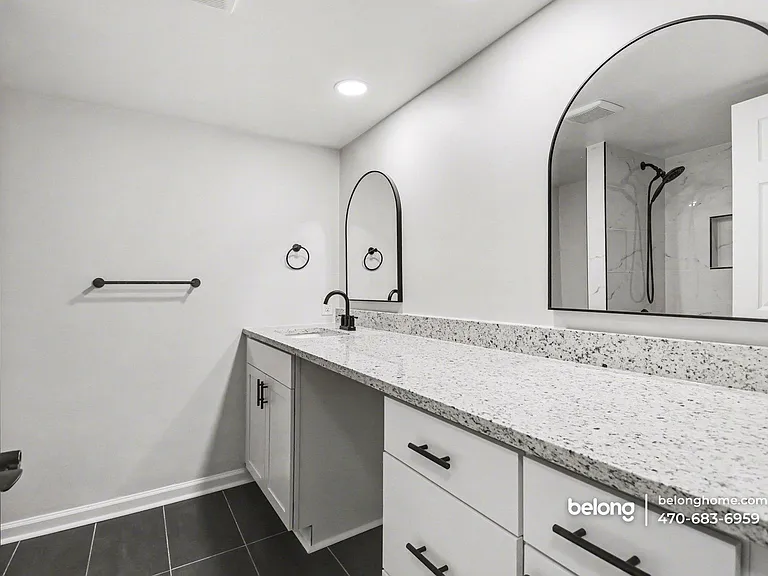 6851 Roswell Rd #O26 — Photo 5