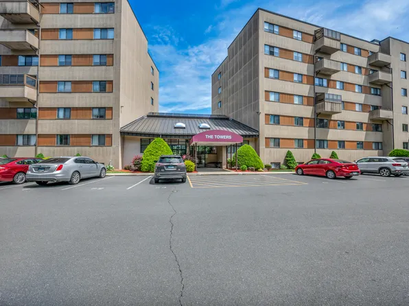 48 Putter Drive #603S, Wallingford, CT 06492